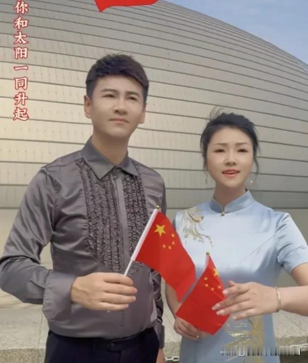 网友呼吁徐罗组合禁止唱红歌

鉴于徐子崴、罗姣组合演唱时的不雅行为，不少网友呼吁