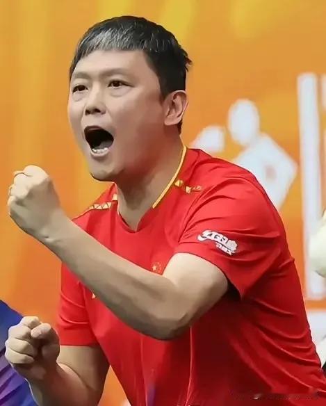 薛飞打败张本智和，志强教练功不唐捐
多哈球星挑战赛，最吸眼球的比赛，就是张本智和