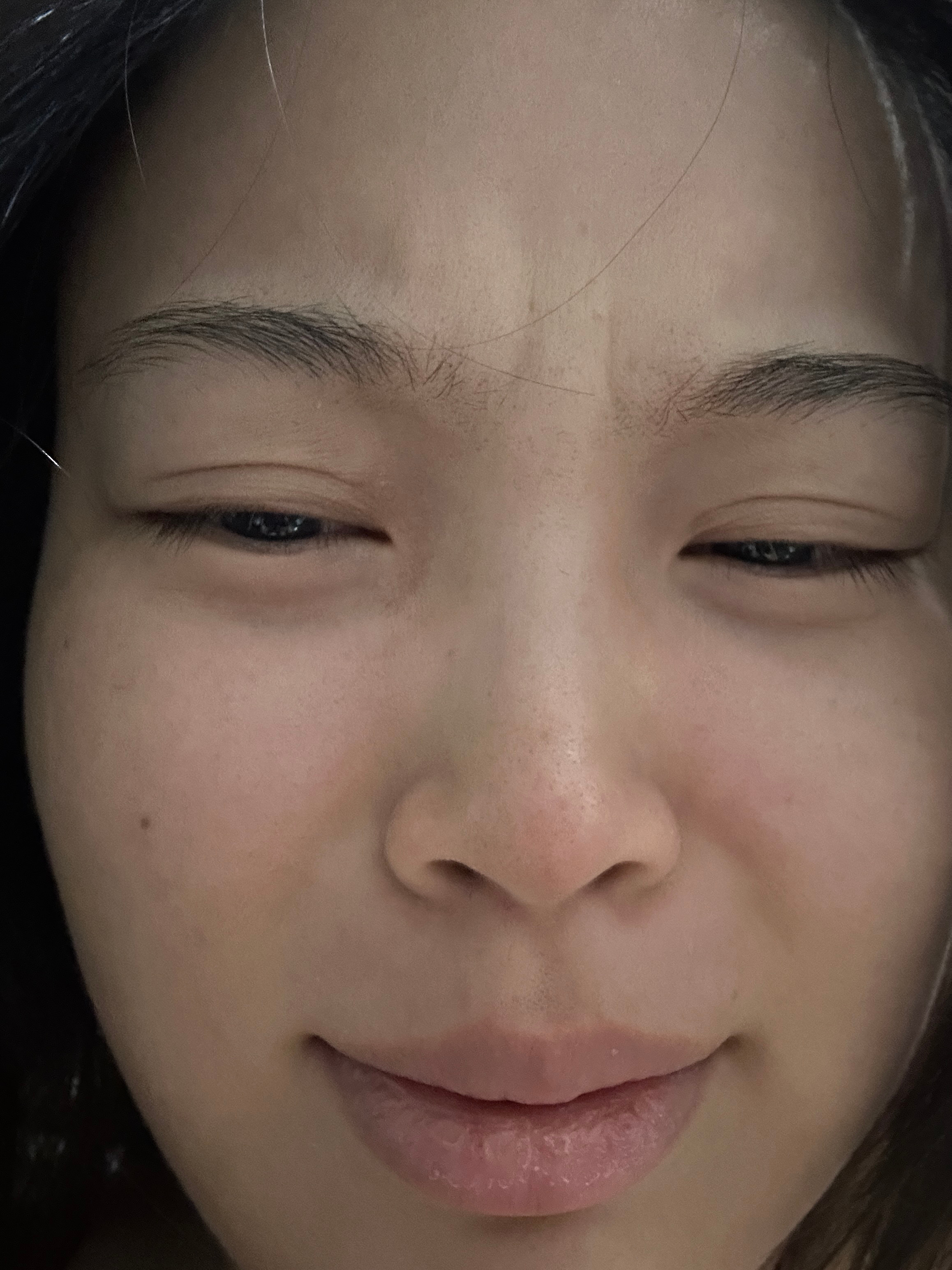 我丢蚊子好毒啊………………………痛的我一巴掌死一只  现在我尿尿都要抖腿啊………