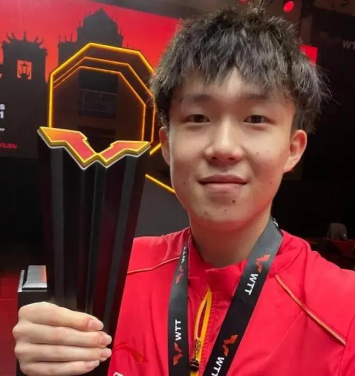 看多哈世乒赛男单决赛的感受一一
多哈世乒赛最后的男单冠军争夺战，王楚钦和巴西选手