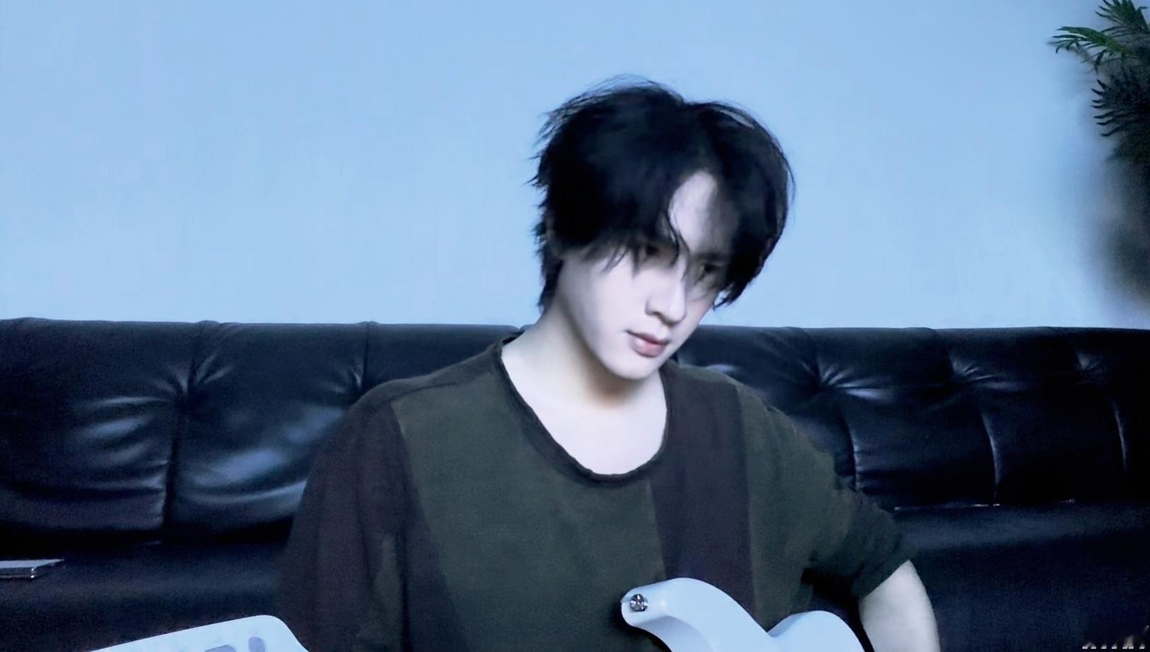 展轩｜胡广生🎸* 