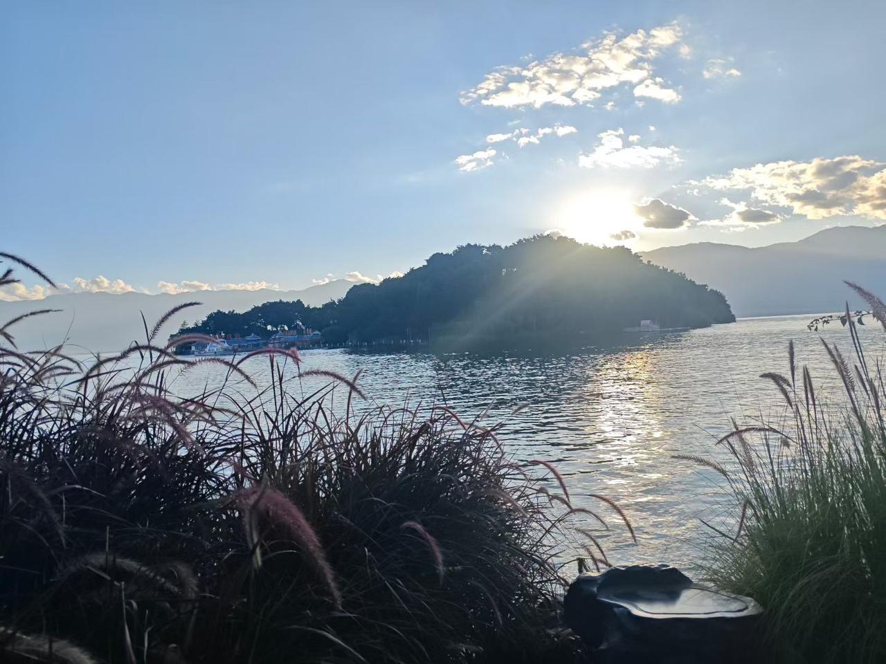 长护险帮到失能老人！看完心里这块石头总算落地了
 
最近看到“长护险为失能老人托