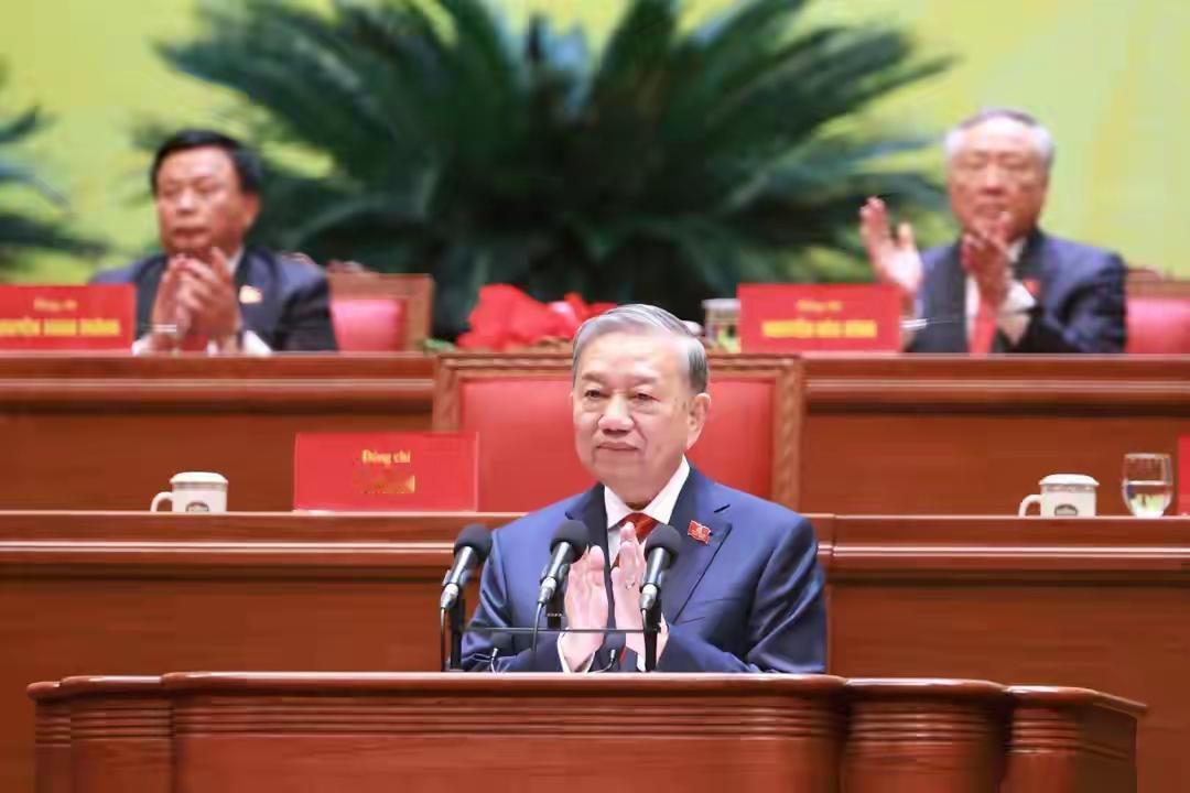 越南这是准备发力进入发达国家了！

2025年越南的GDP增长率高达8%，可以说
