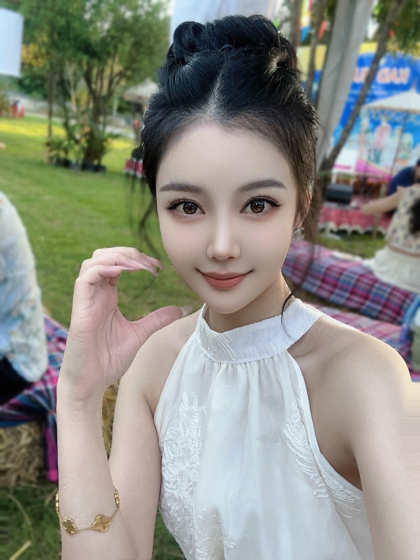 人间苦难都是源于贪嗔痴慢疑 才会落入生死轮回中来回沉沦 苦难是苦难 活...