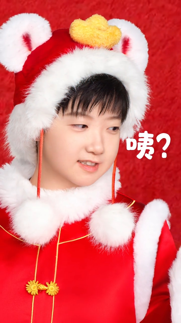 萌物中的萌物 萌物中的统治者 萌物之主 萌物的终结者 萌王 萌师 萌神 压倒性萌