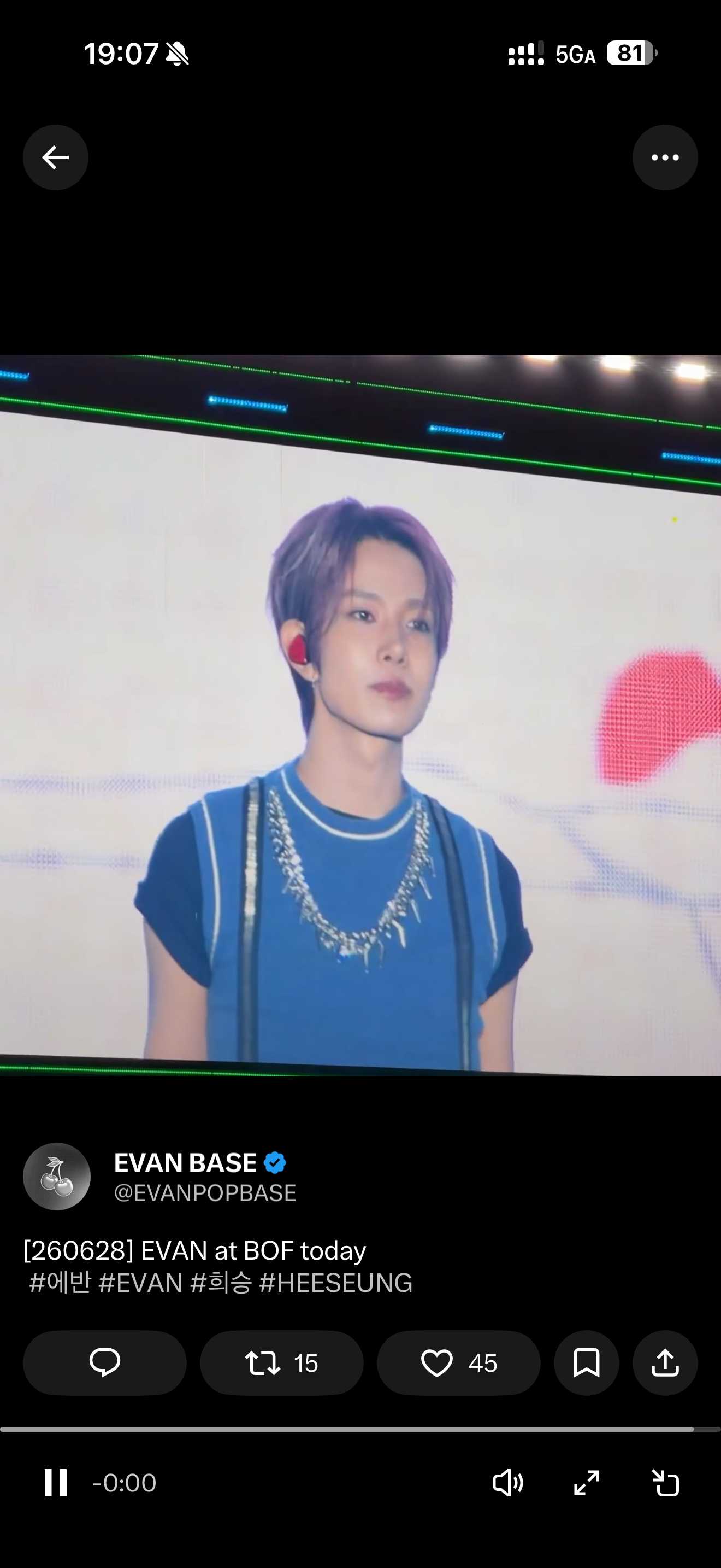 帅😭 