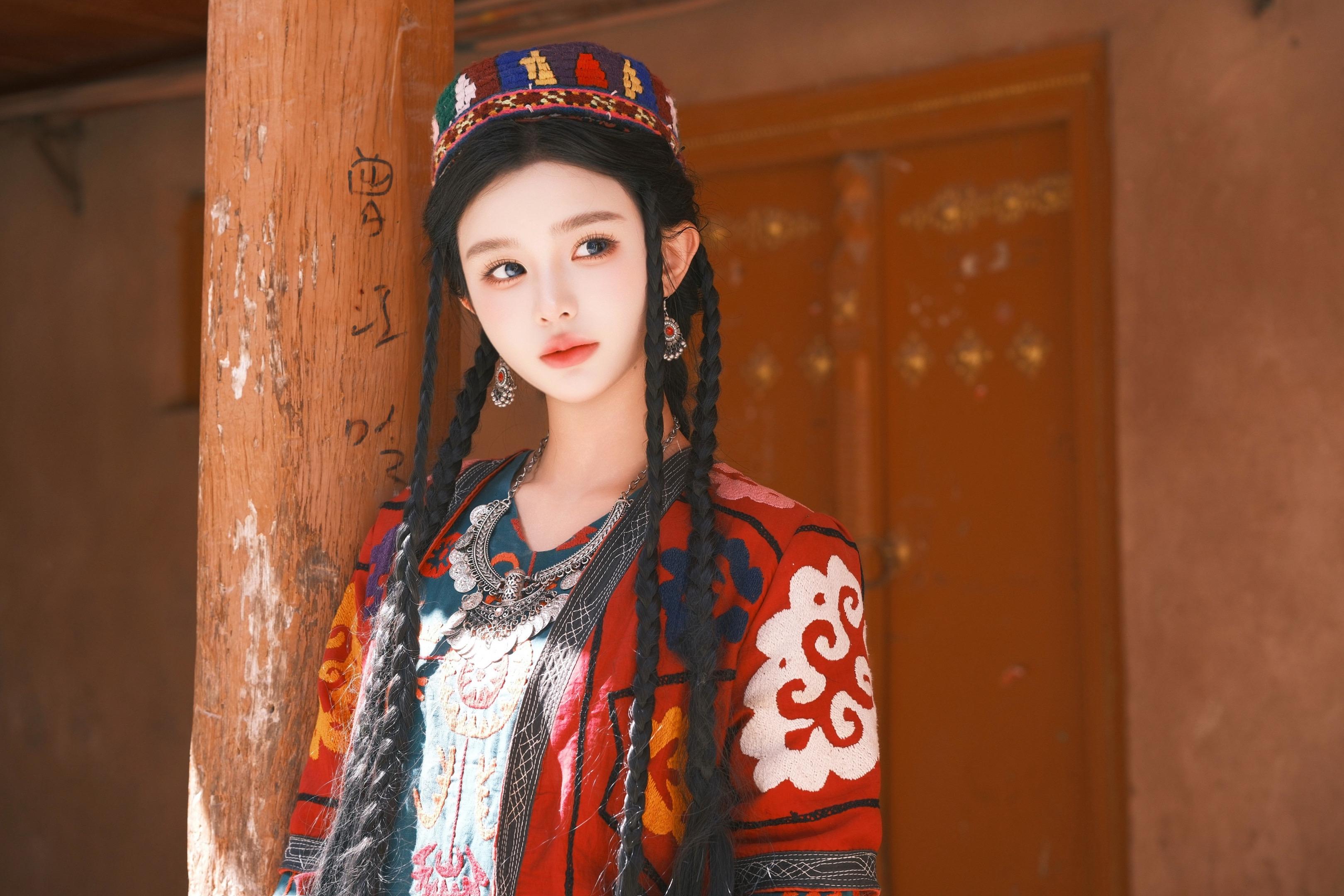 曾江吟是谁，全网找她。