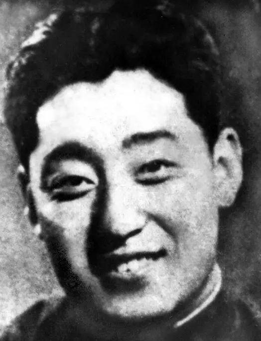 白乙化（1911—1941），辽宁辽阳人，中共党员，抗日英烈。早年求学北平，九一
