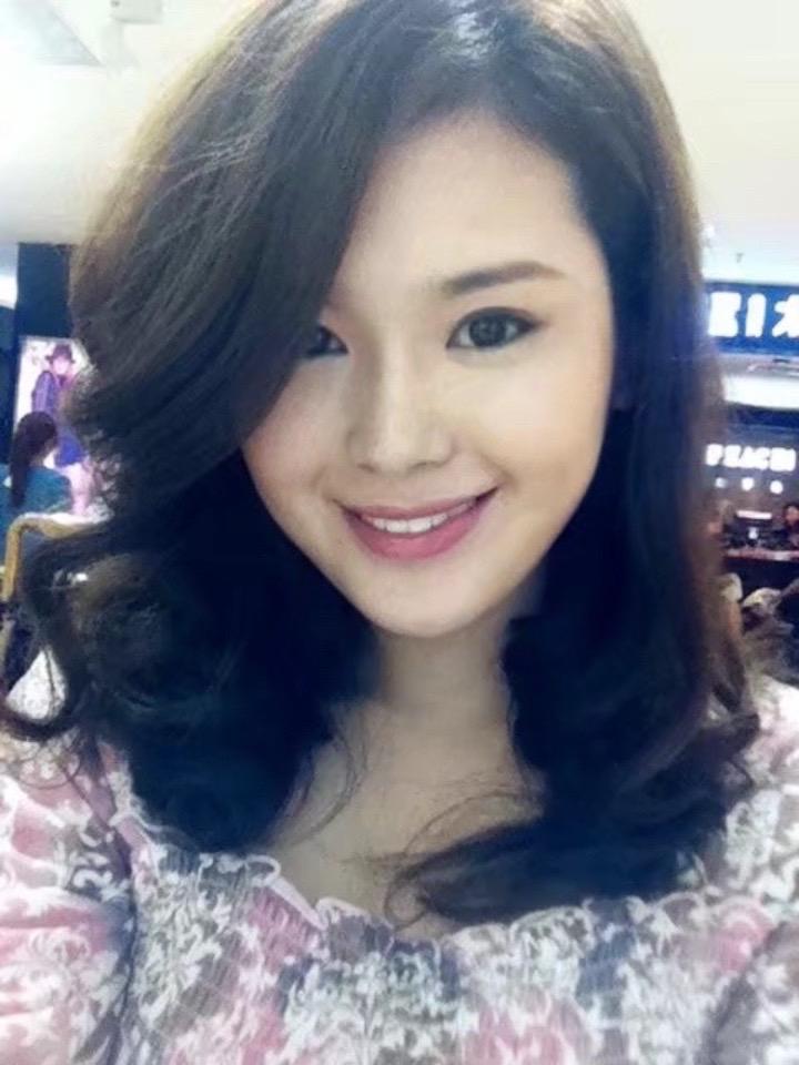 变化的是面容 不变的是面相 因为面容会随着时间的流逝而改变 面相却不会...