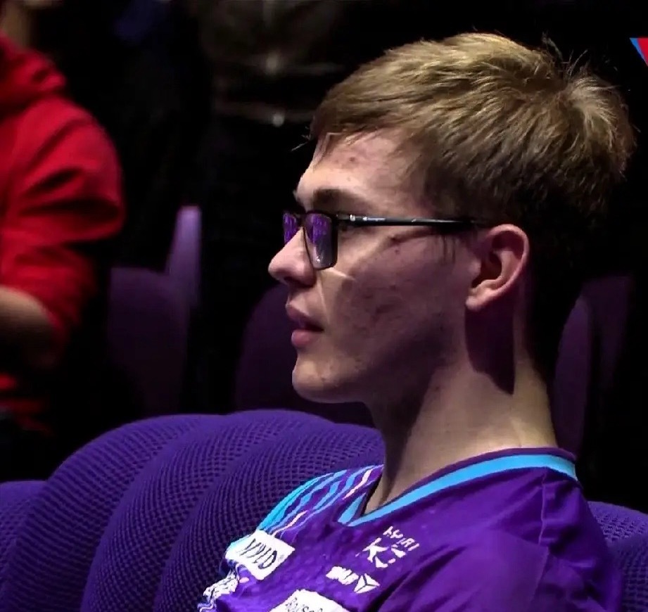 太难过了！随着莫雷加德再得一分，法国名将艾利克斯.勒布伦1:4瑞典名将莫雷加德，