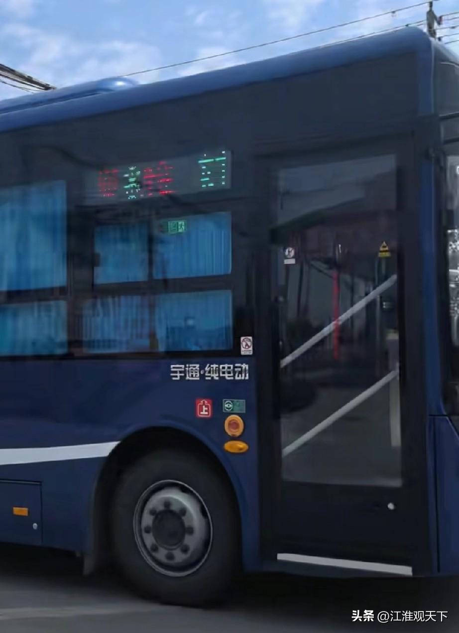 网友建议寿县公交k6路102路两线合并，官方回复：持续监测客流
近日有网友提出建