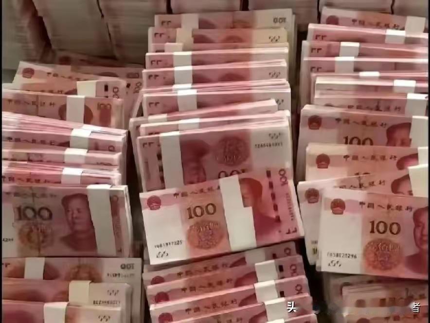 给你1000万
要就赶快签收
不然我就发给下一家了

有的网友说我签收了1000