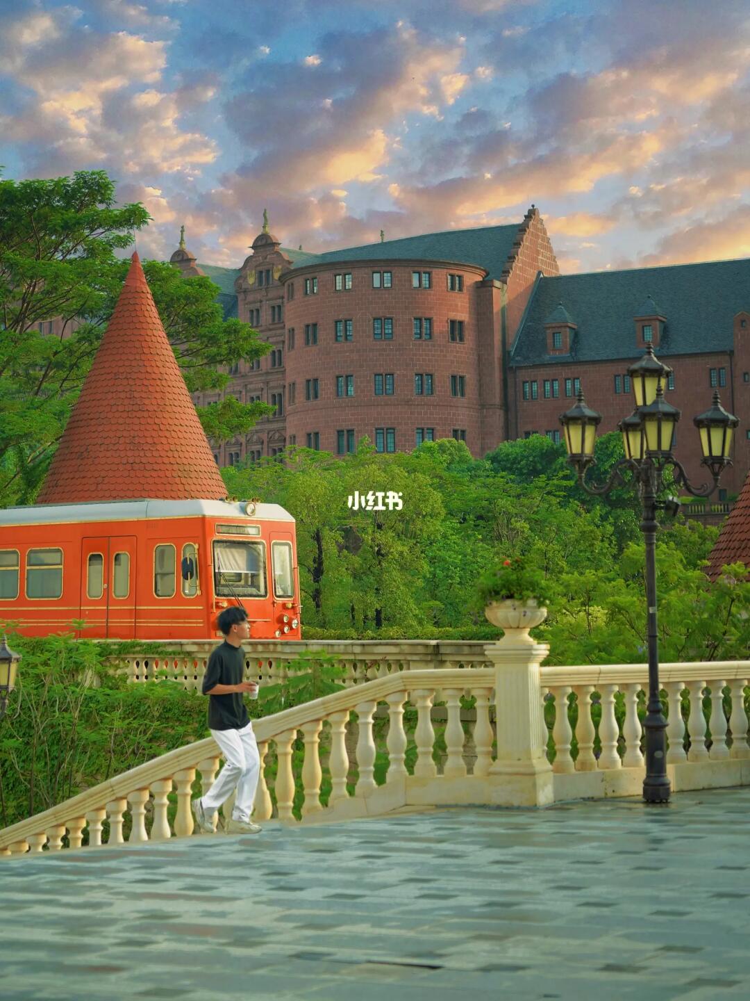 是真的‼️不用预约也能进华为欧洲小镇了