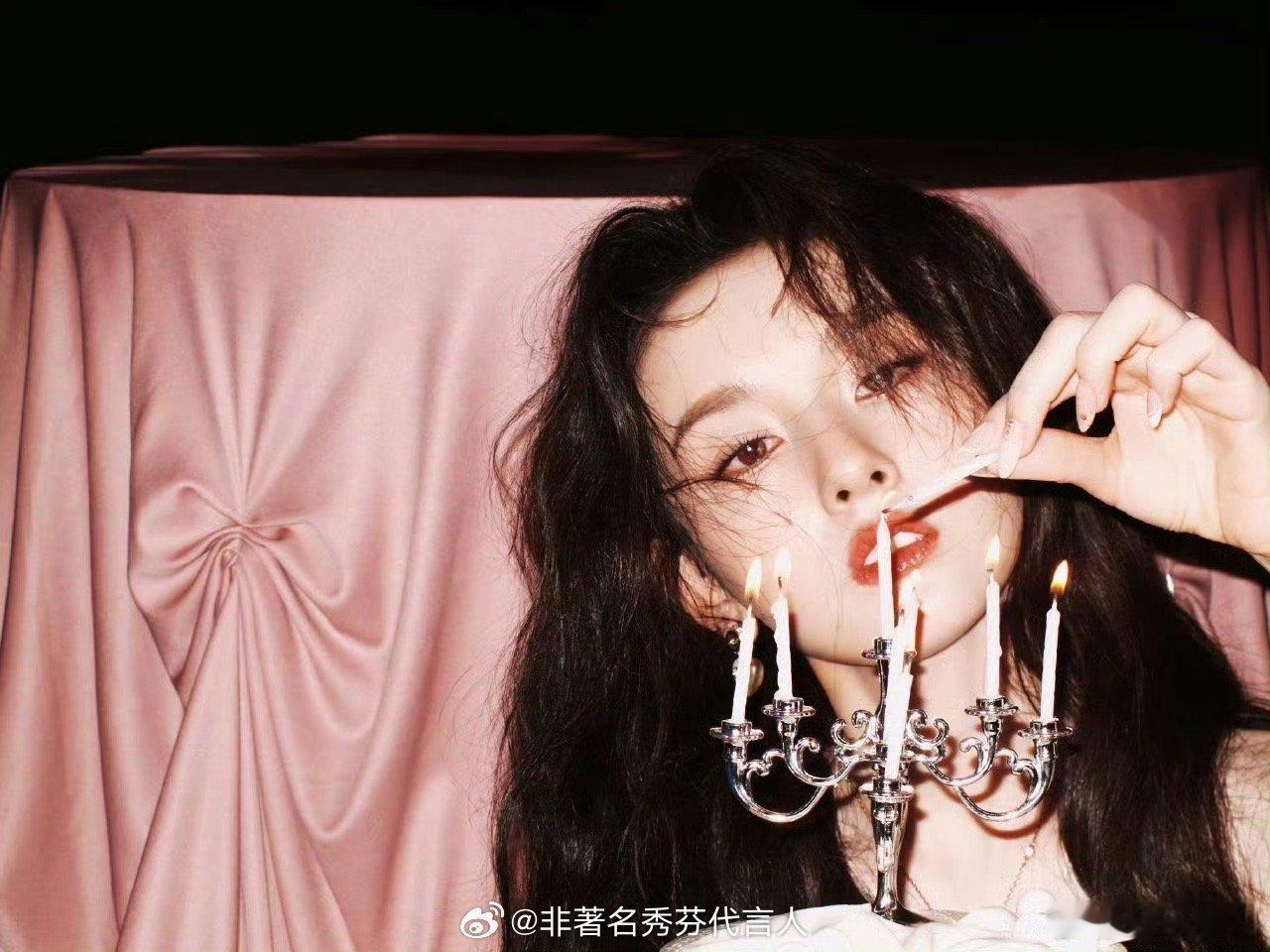 宋祖儿 平常都是恶心穿搭穿啥都好看时尚的完成度靠脸 