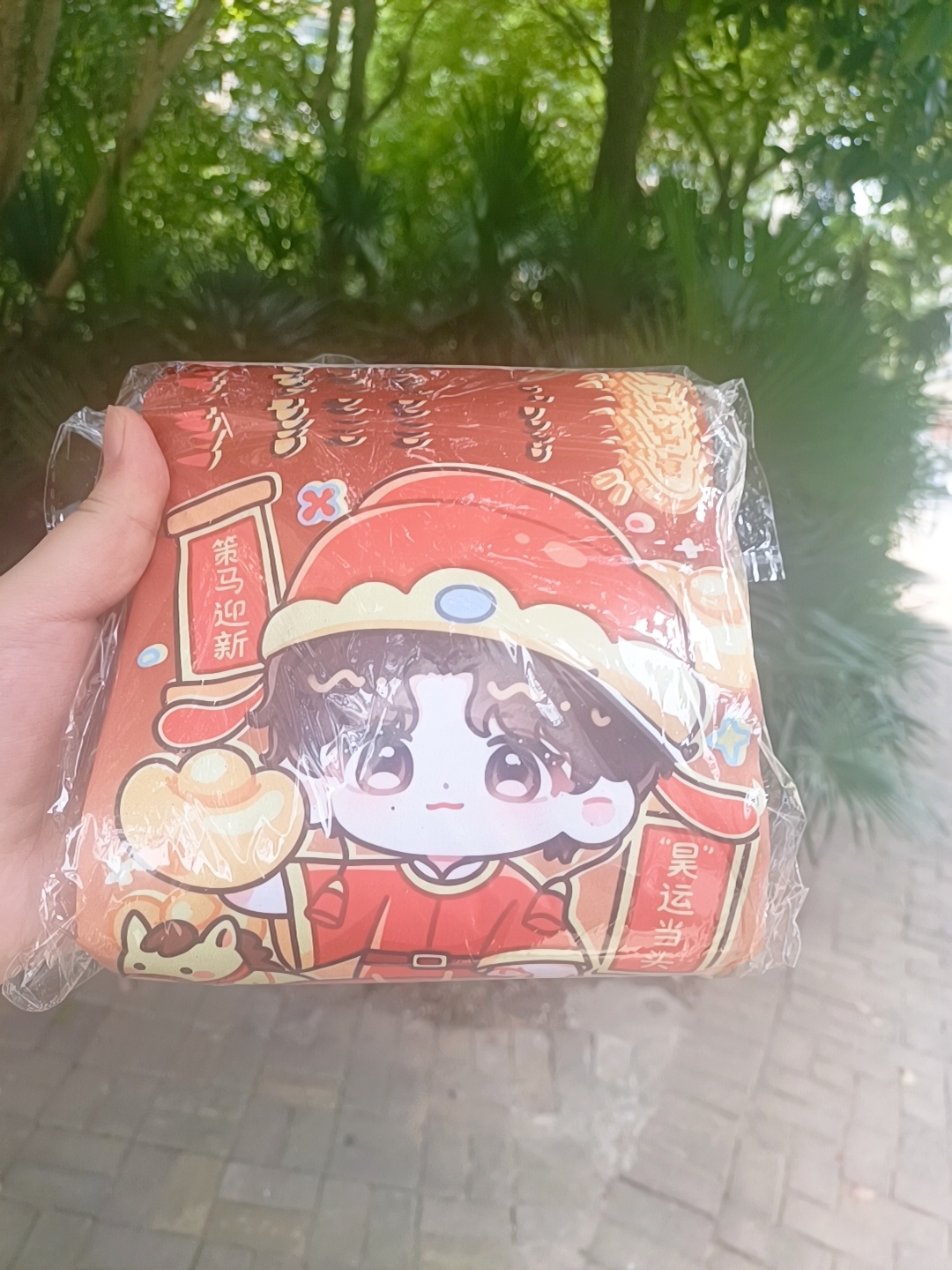 无论是擦眼镜还是擦镜头都暴富 