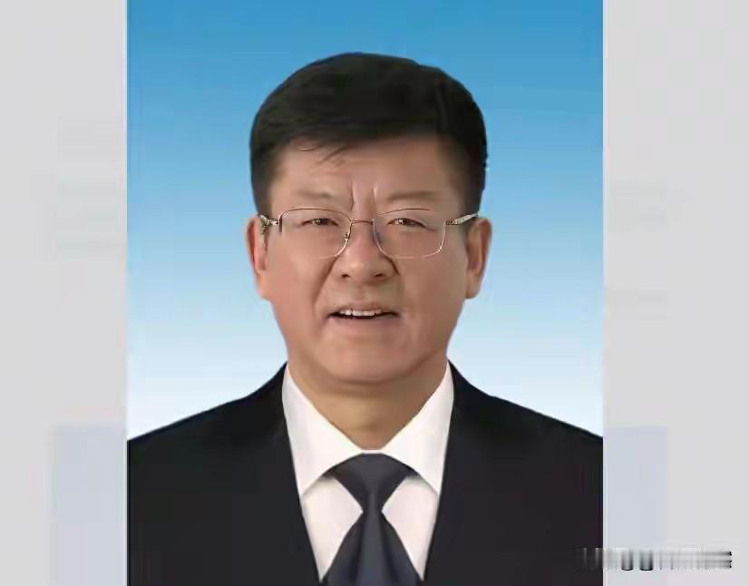 2026年5月6日，拉萨常务副市长占堆被查，济宁徐新主动投案。专家解读：两案反映