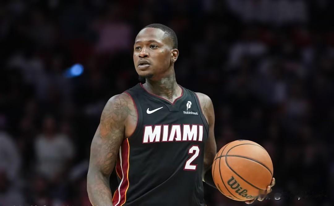 前NBA球员特里・罗齐尔的母亲致信负责审理其案件的联邦法官，请求法官修改保释条件