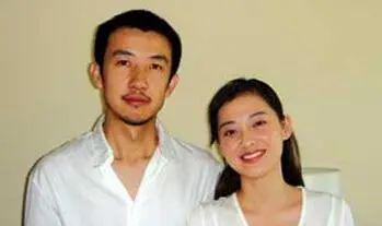 演员梅婷说：" 我之前的那位先生，比我大六岁，他只是看着小，他给我的感觉是很干净