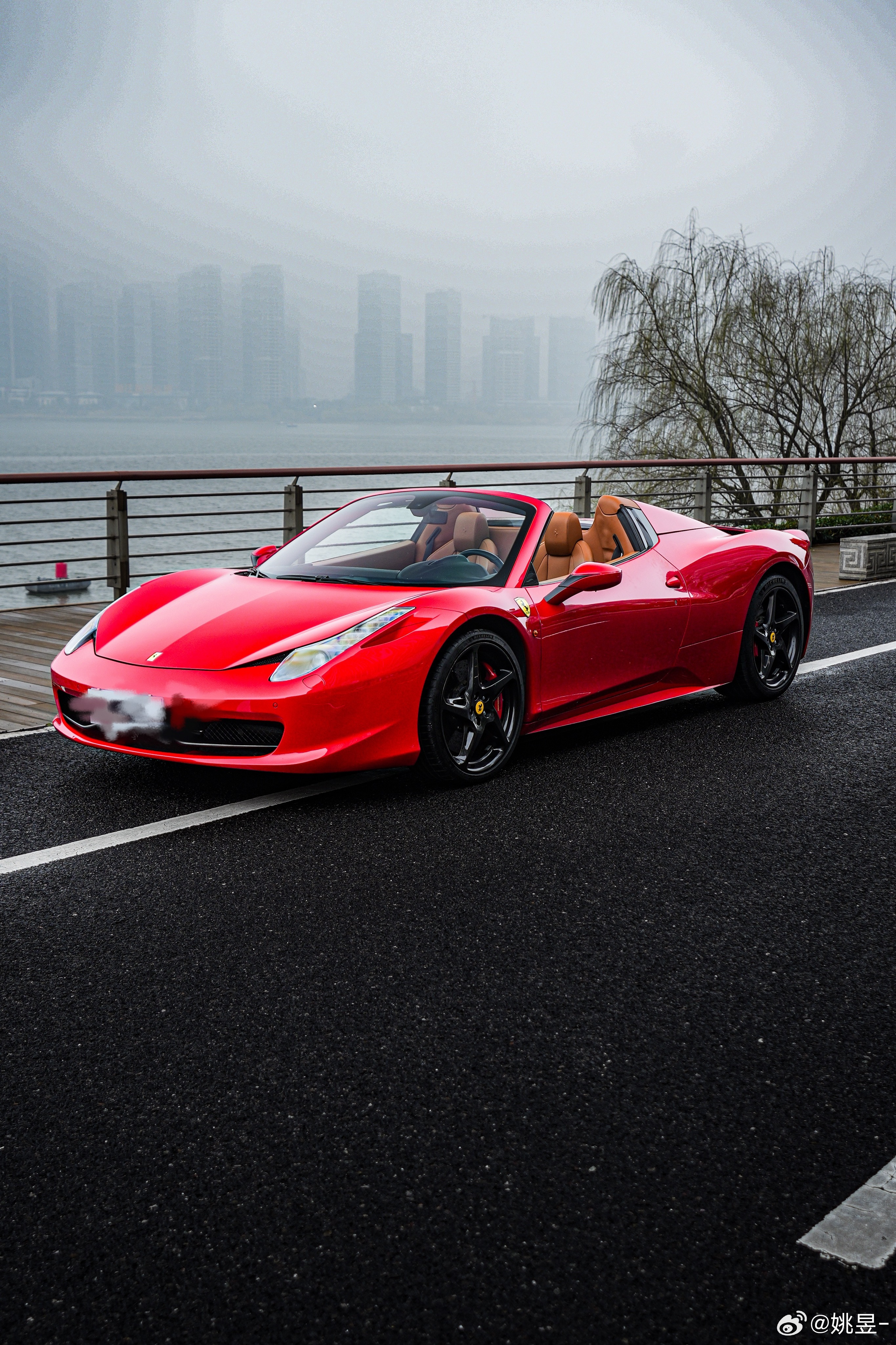 因为个人原因，FF没买，买了个458 spider这事真的太魔幻了，到时候视频里