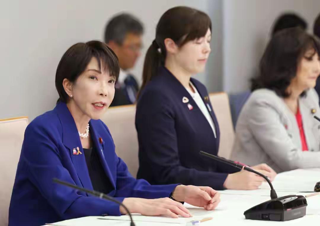 为薛剑叫好
        面对日本新首相高市早苗对中国的挑衅，中国驻大阪薛剑领