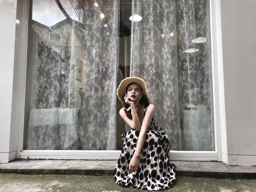 朋友会给我拍很多背影