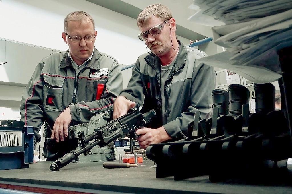 卡拉什尼科夫开始生产符合（NWO）条件的现代化PPK-20冲锋枪

卡拉什尼科夫