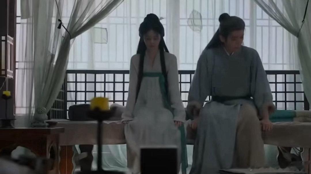 0个人走出莫离莫离后劲自从追完莫离彻底陷进去了，满脑子都是叶璃墨修尧互相守护的模