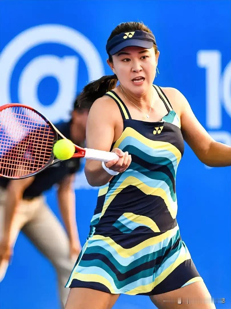 WTA250泰国华欣站，朱琳、王雅繁晋级女单八强。
2月1日
🎾女子单打第二轮