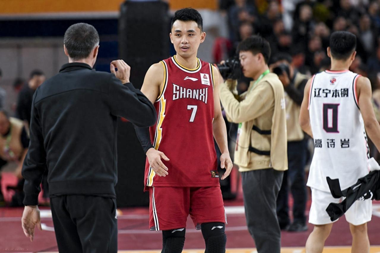 山西队和江苏男篮交易，送出原帅腾出顶薪，下一步全力追逐胡金秋

围绕原帅、江苏肯
