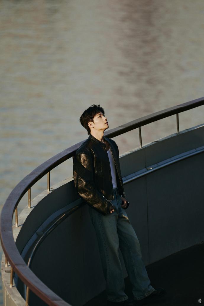 蒋敦豪问怎么说  蒋敦豪圣诞营业 蒋敦豪恰似一本精彩的故事书，在圣诞之时翻开新的