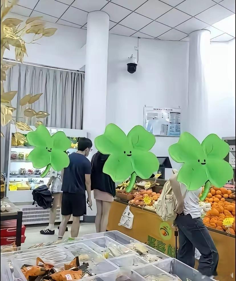 南京审计大学偷拍男曾向爆料者求饶世上没有后悔药，一失足成千古恨，本来前途无量，现