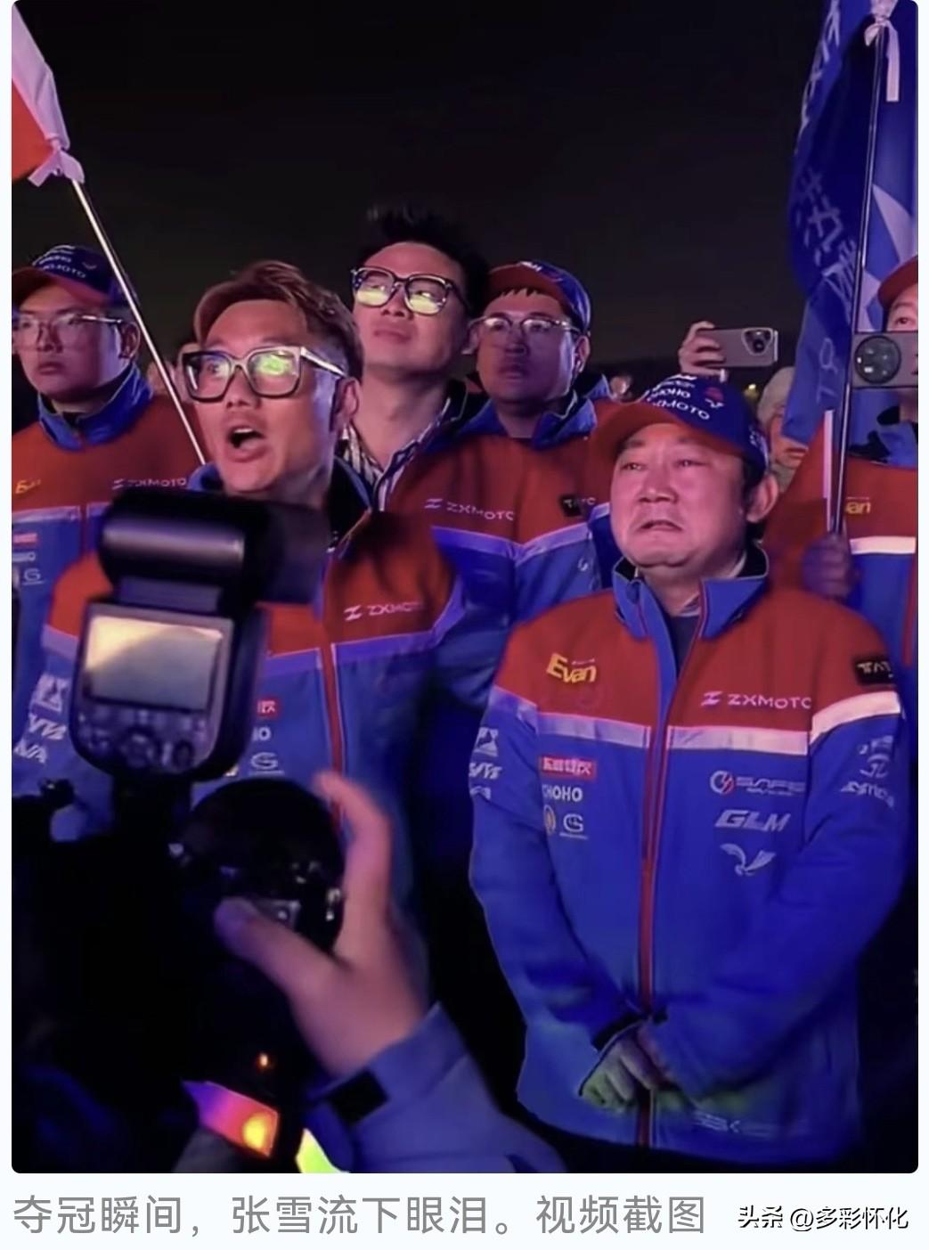 从苗乡麻阳山村到世界摩托车赛事之巅！怀化麻阳张雪机车首次在世界顶级比赛WSBK夺