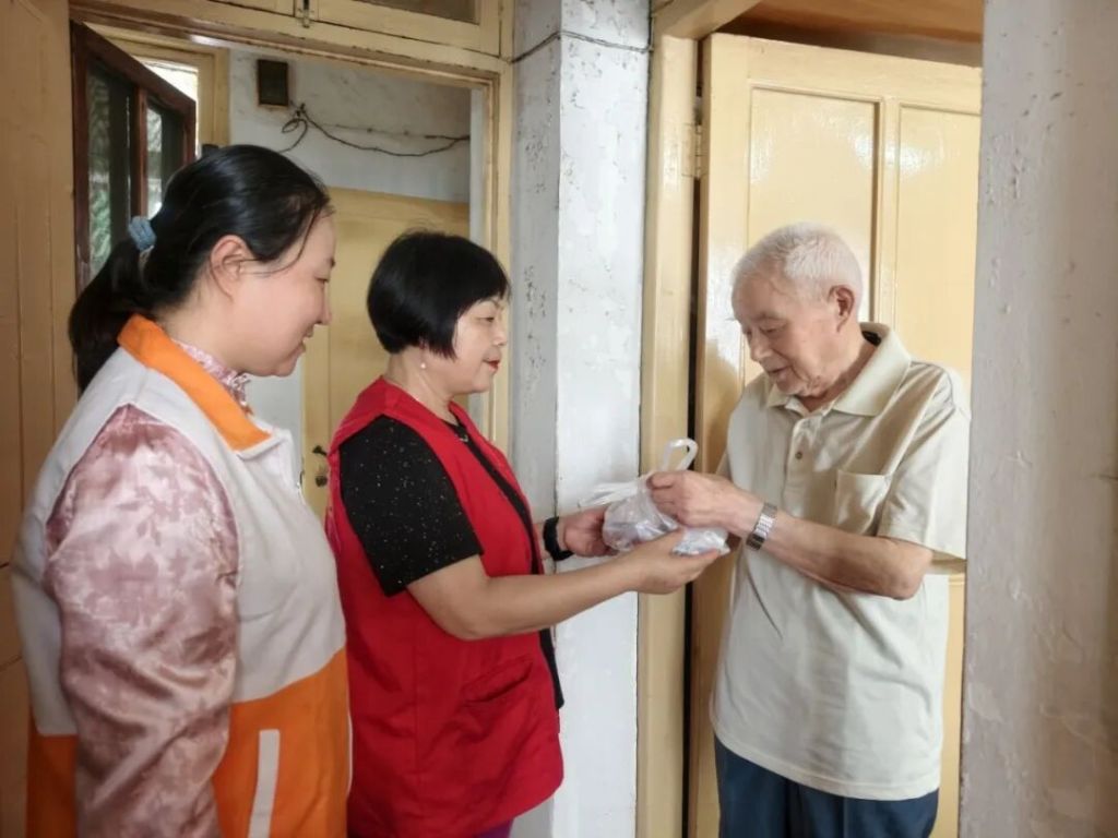 台风“巴威”越来越近，上海织密防御网络