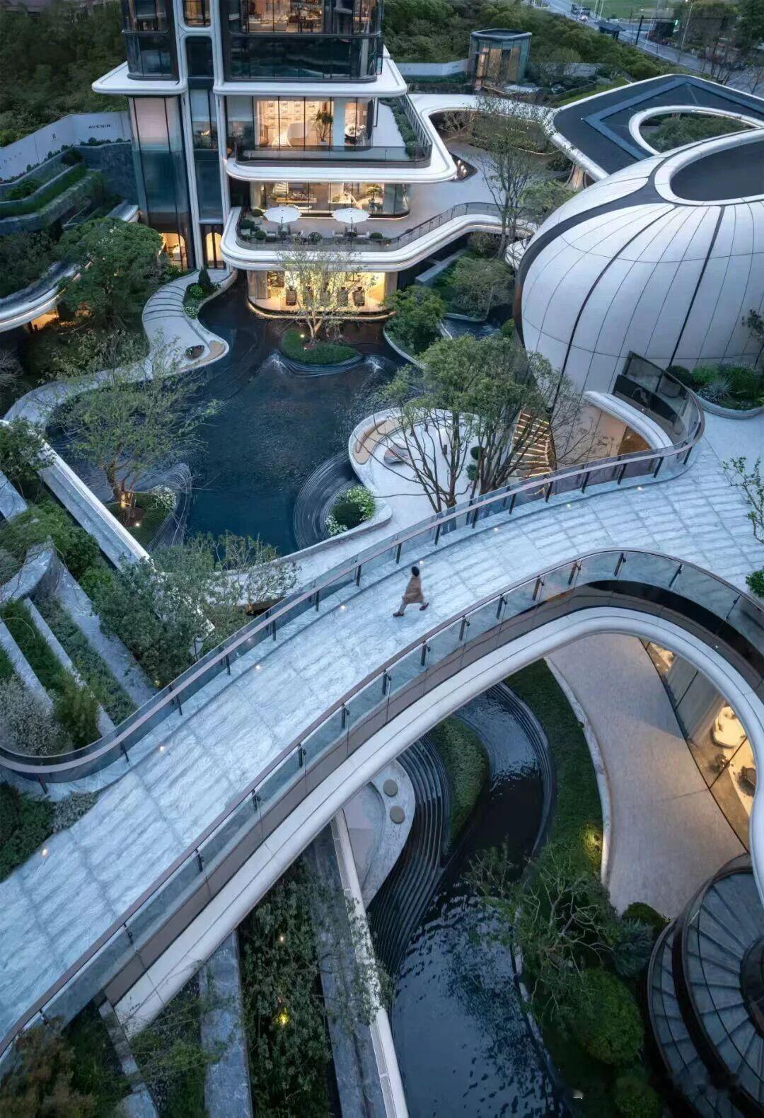 抬板小区的优点确实能列出一大堆，但如果非要挑点不足，个人感觉部分动线设计略显复杂