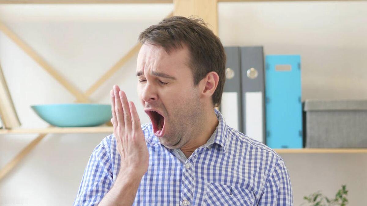 年纪轻轻，为啥也有“老人味”？提醒：可能是这4种疾病在作怪

1、糖尿病

由于