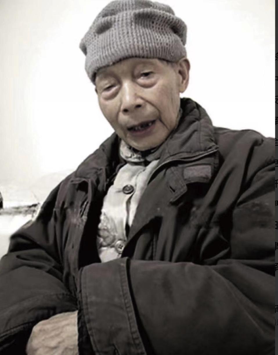 1949年，少将郑蕴侠深山藏匿八九载无人知。谁料他随口一句“不翼而飞”，竟让多年