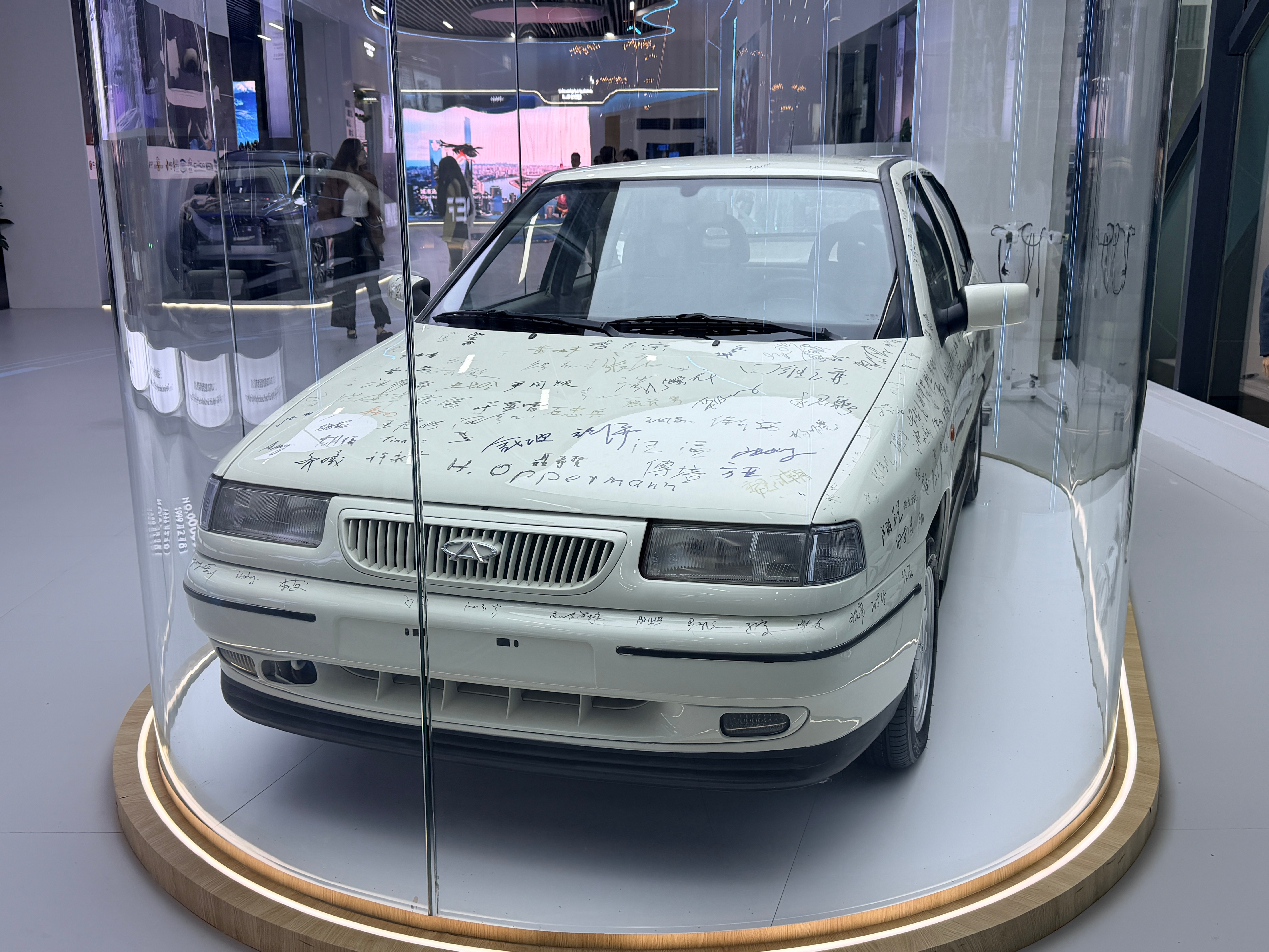 芜湖起飞！OMODA全球音乐节打卡✅ 各种车、科技互动，还有美食市集一站式打卡，