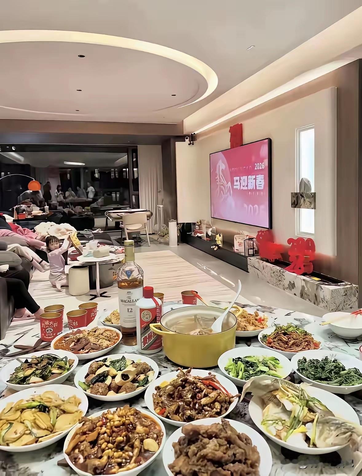 有钱大户人家，吃的也是家常便饭，没有我们想象中那么奢华。