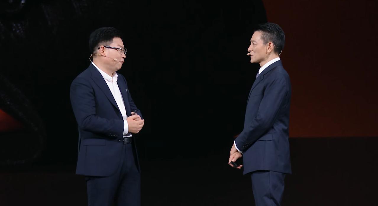 9月4日刘德华亲临现场分享《人生开与合》，每一句话落于静谧会场，宛若钟鸣掷地有声