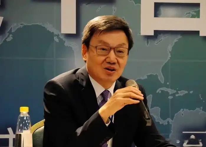 苏起戳破岛内幻想：台海一旦开战，美国根本守不住，别把美方当救命稻草
 
岛内不少