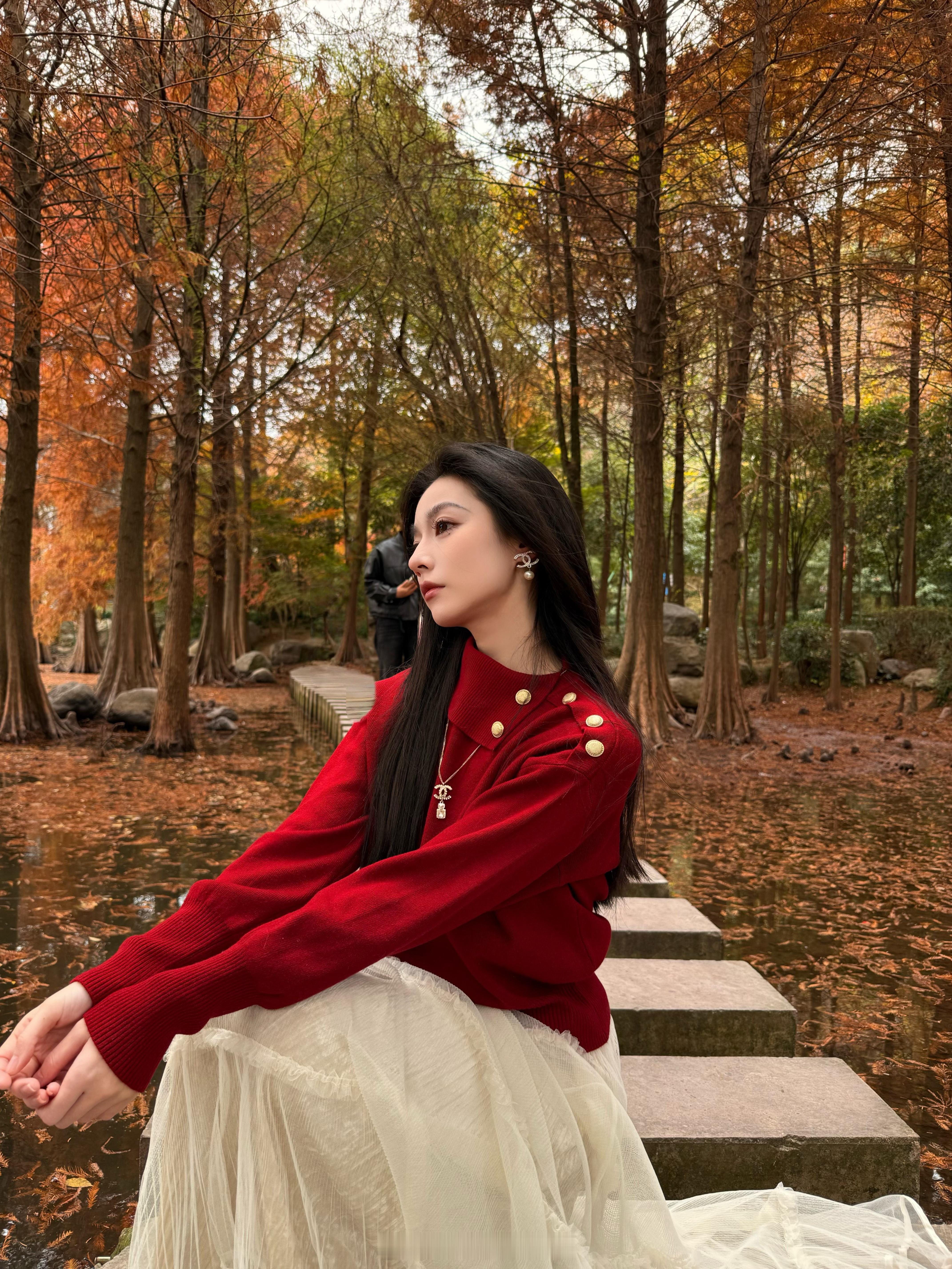 𝑺𝑰𝑴𝑶𝑵𝑨 𝑿𝑰𝒁𝑰 🍷 𝟏𝟐/𝟐𝟖 𝟐𝟎: