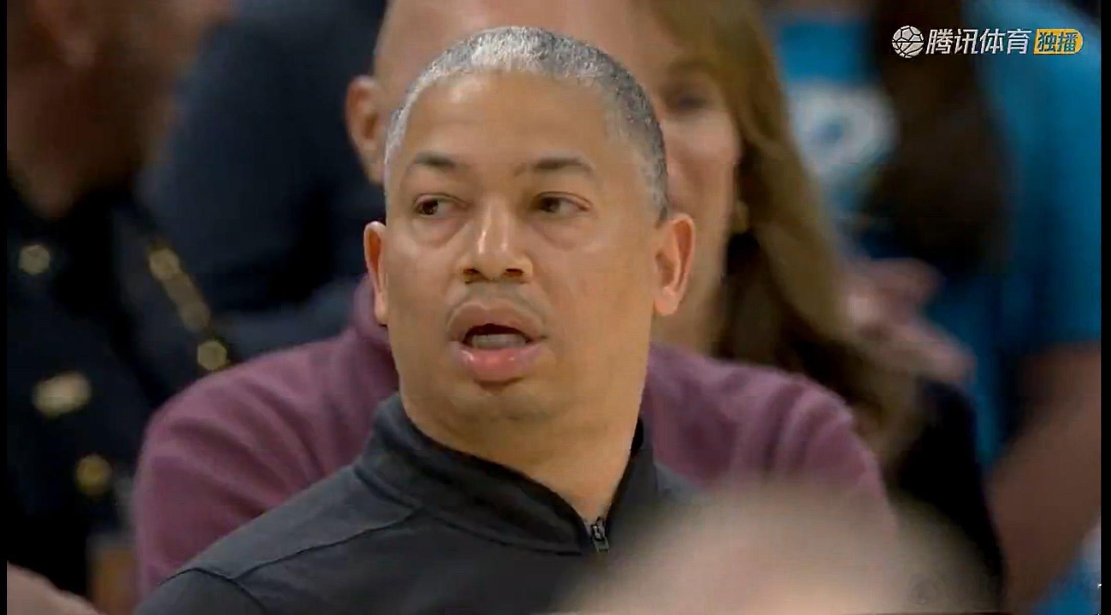 泰·卢刚刚被问到在这样的比赛中是否感到压力。卢：“不会。”那你在什么时侯感到过压