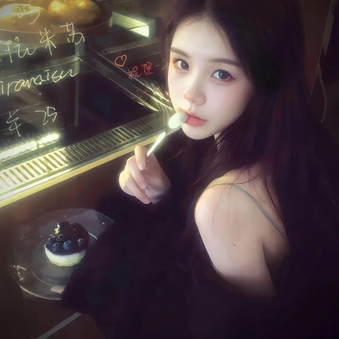 𝙒𝙚𝘾𝙝𝙖𝙩头像 | 古早复古风头像头像分享|古早|氛围|女头|旧漫