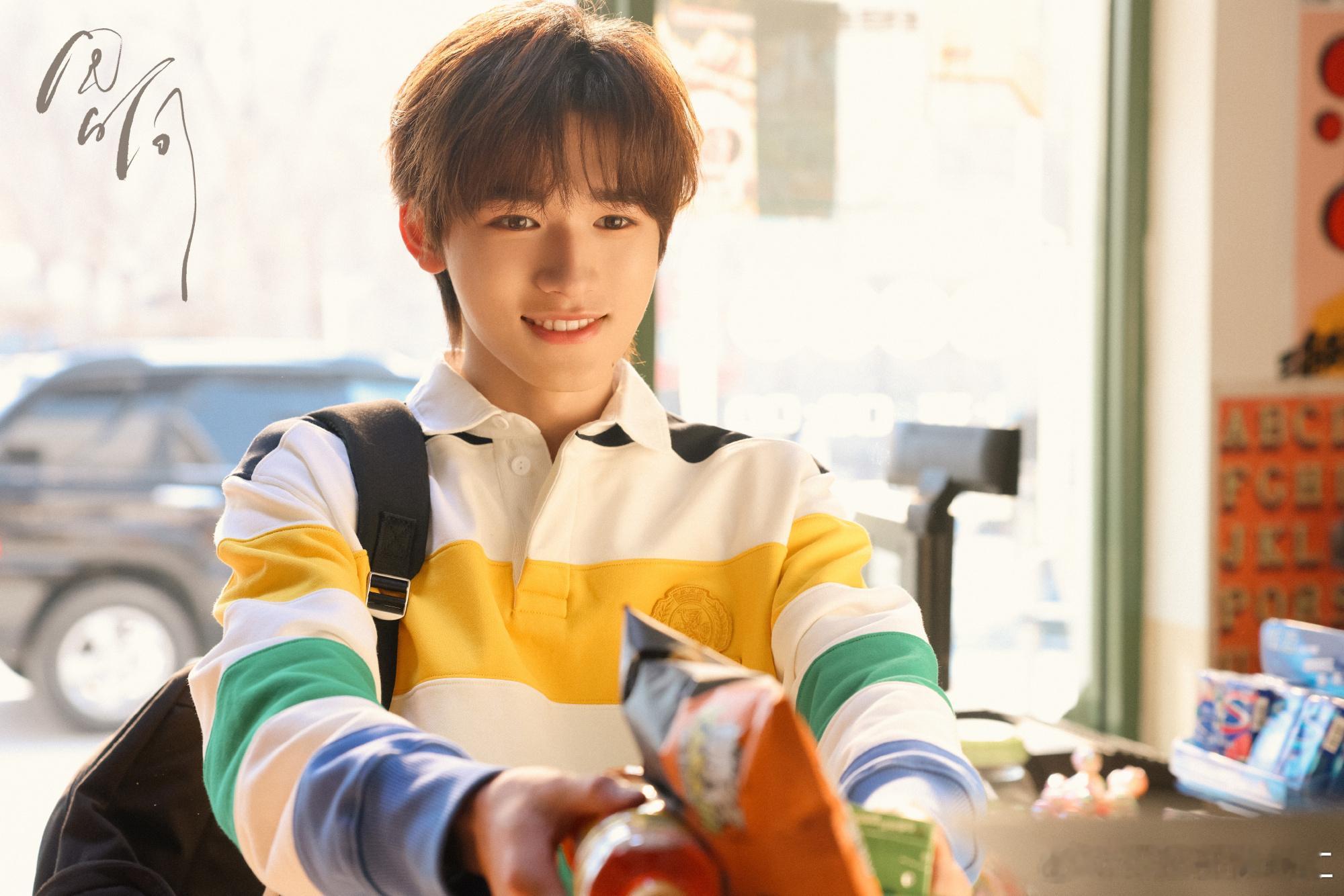 虽然小炸在两年前的今天做了大逆不道的事儿，但是图拍的还是很帅的 