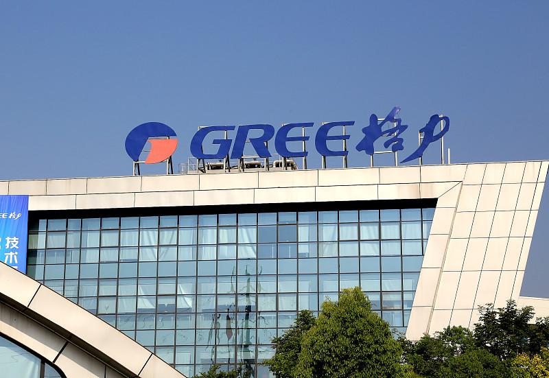 格力技校推出300个岗位，竟引来八千多人争抢，这竞争之激烈，丝毫不亚于公务员考试