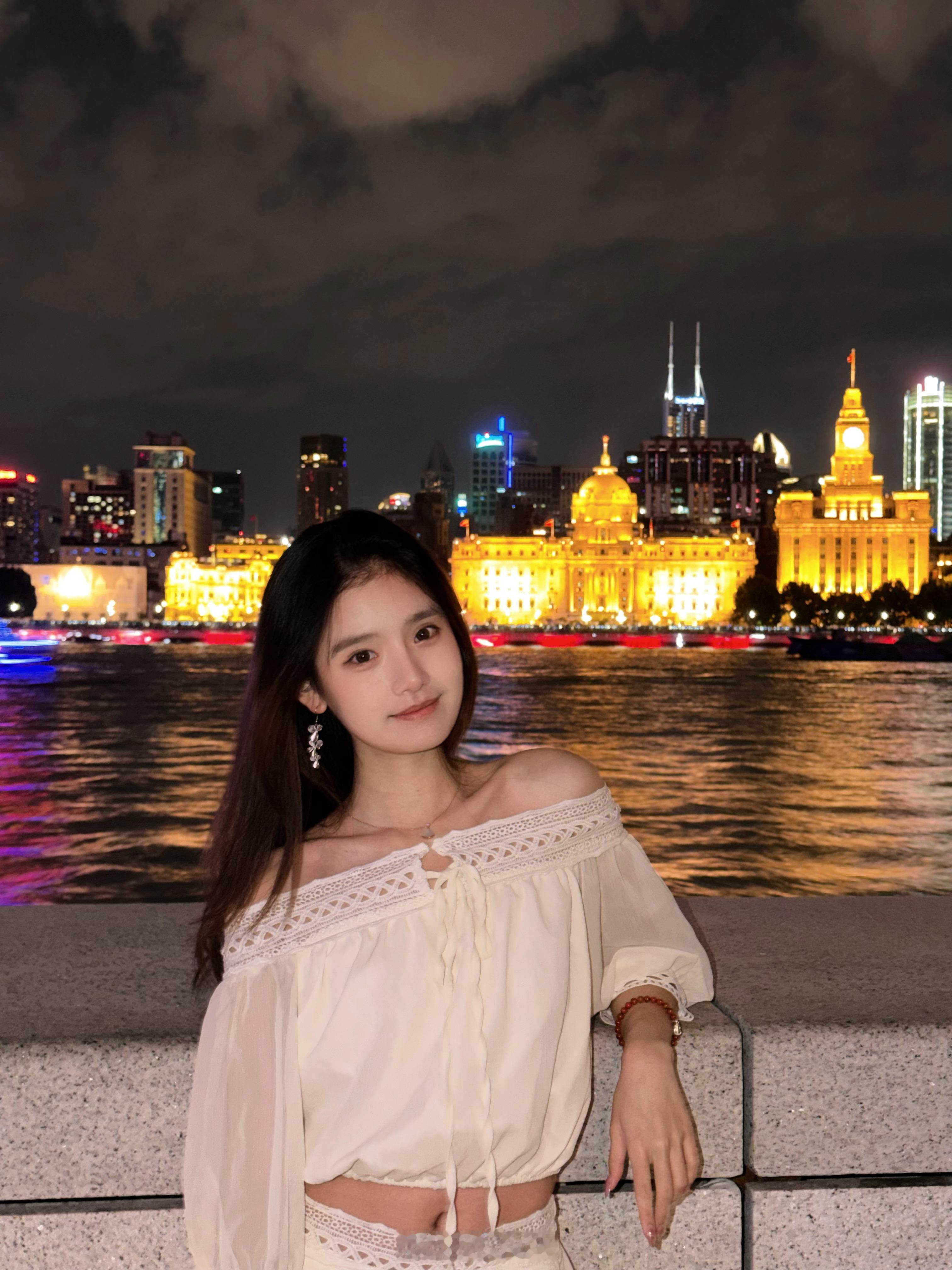 至善至美天蝎女来也！（差点漏了这一张 ​​​