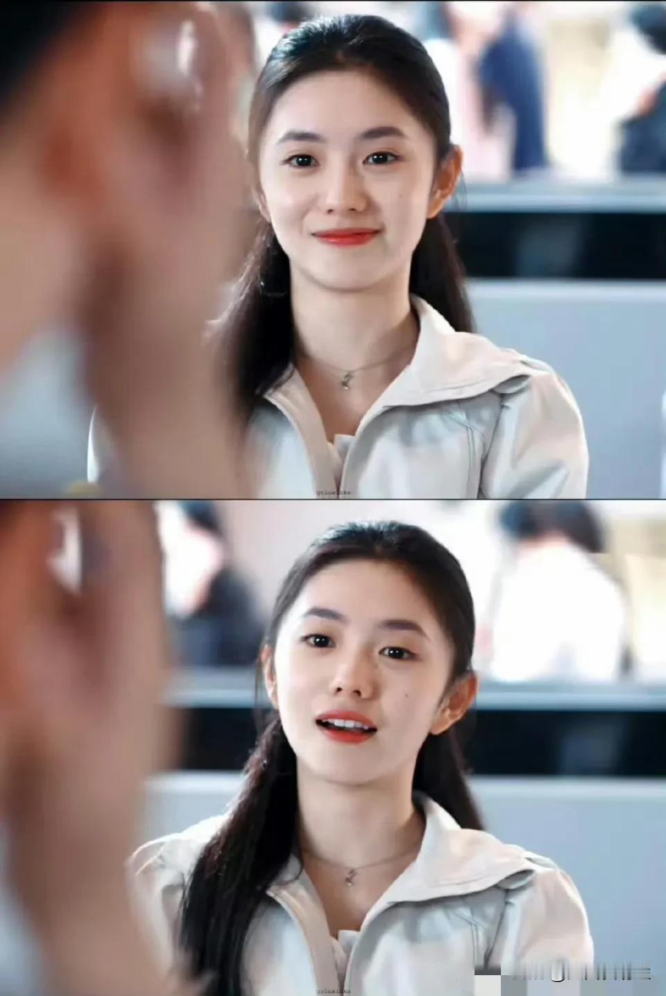 连看刘浩存两部剧了，
都觉得她剧里没有剧外好看，
她眼睛没问题，又黑又大还有神。