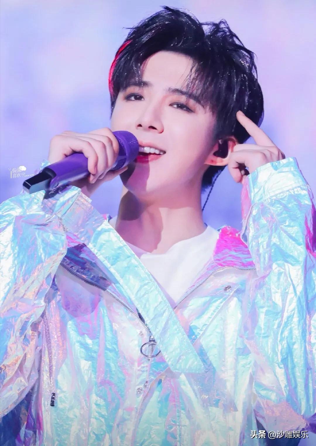 刘宇宁，太让人惊喜了！

3月31日，刘宇宁毫无意外地又冲上了热搜。这次不是因为