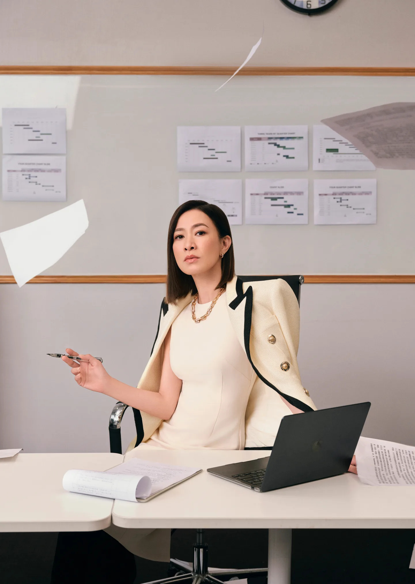 每个人都在展示自己的能力和魅力，只有小狗在展示自己的忠心！每个人都太帅了，太飒了