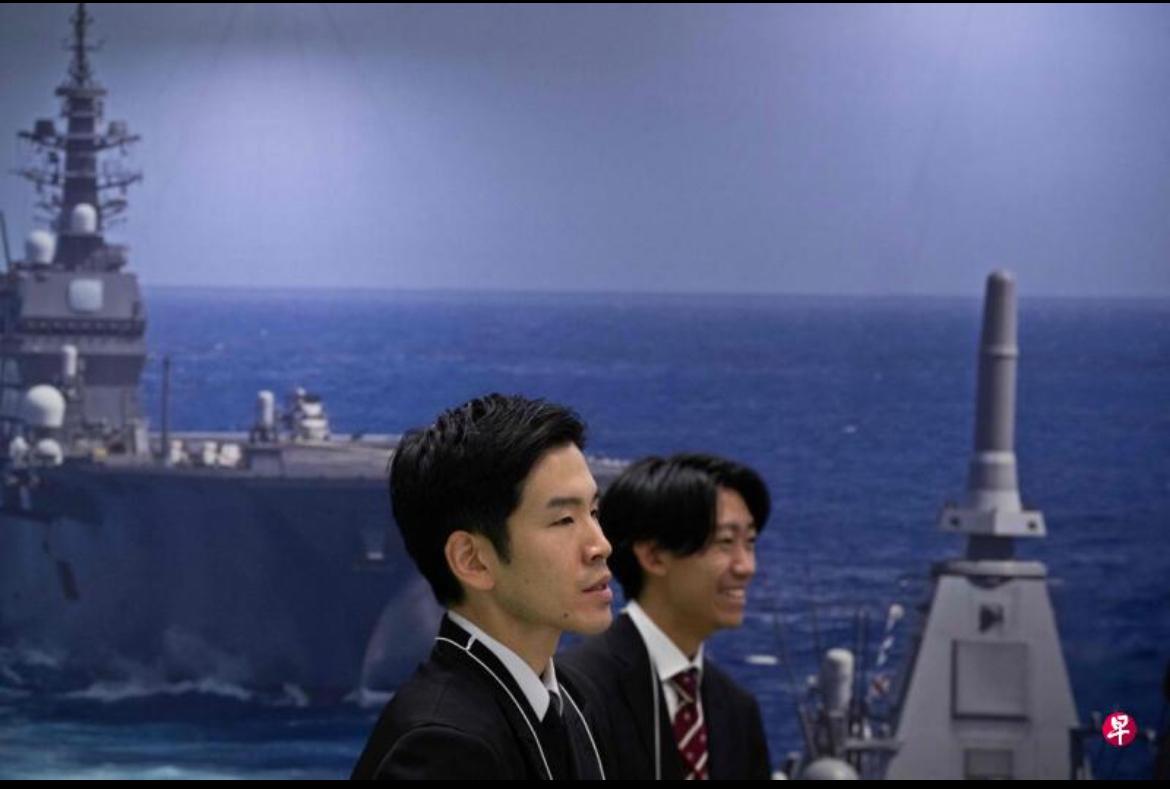 联合早报昨晚（22日）报道：日本首相高市早苗修订《防卫装备转让三原则》，放宽出口